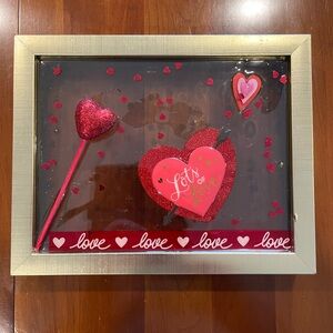 3-D HANDMADE FREESTANDING VALENTINES SET IN TESIN ON GLASS